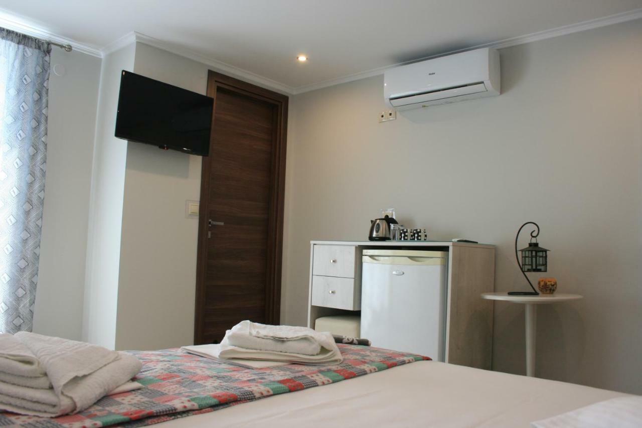 Rea Hotel Paralía 외부 사진