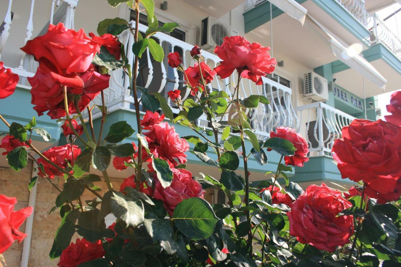 Rea Hotel Paralía 외부 사진