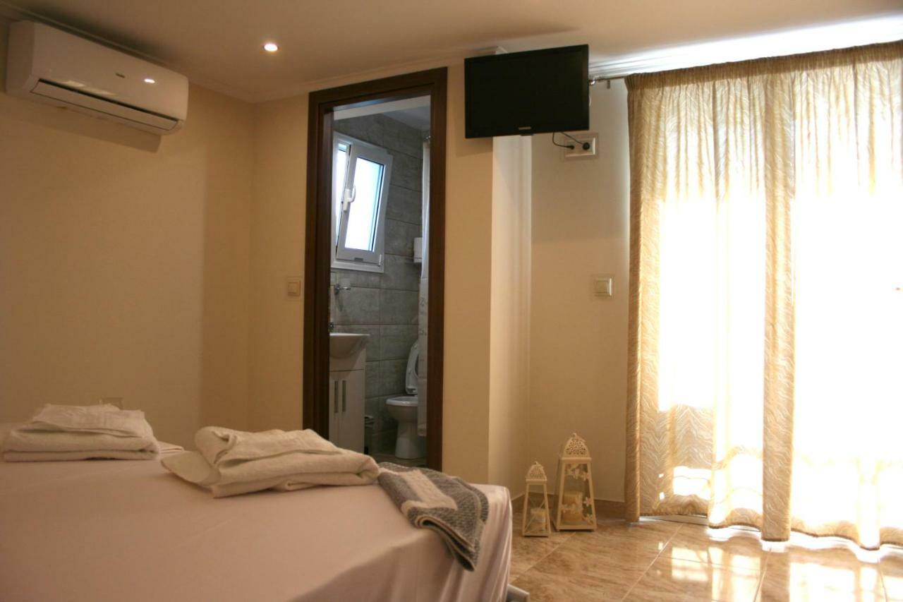 Rea Hotel Paralía 외부 사진